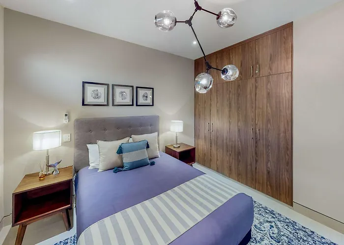 Ferienhaus Stunning 3 Br - Pool - Awesome Amenities